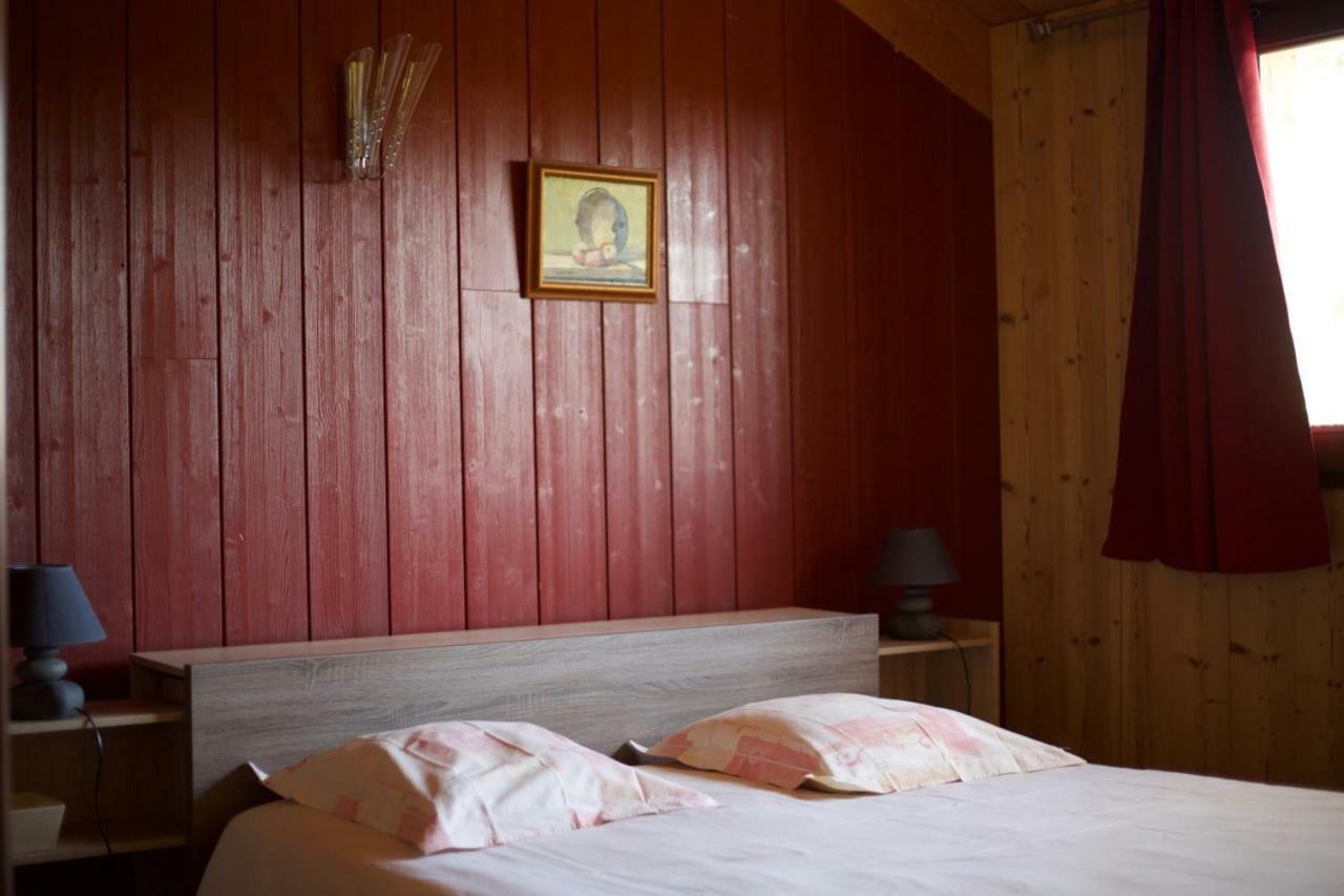 Gite La Ferme De Baffour 拉谢斯迪约 外观 照片